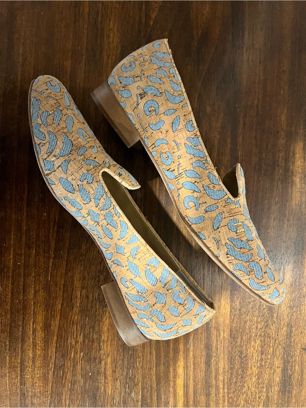 Vaneli Women’s Blue and Gold Slip-On Loafers Flats Shoes Sz 9.5 Cork Denim Heel
